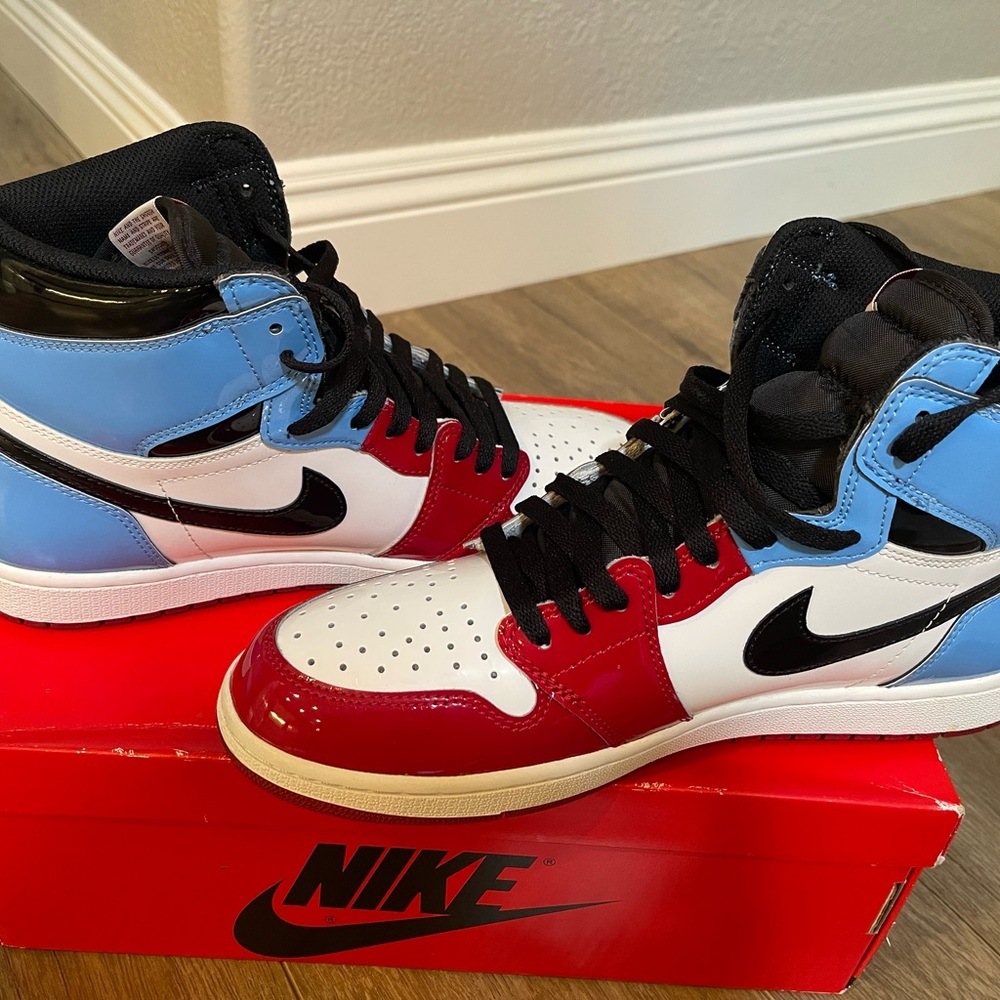 Nike Air Jordan 1 Retro High OG fearless - Picture 5 of 7
